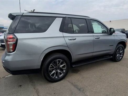 Certified 2024 Chevrolet Tahoe Z71 w/ Luxury Package image 8