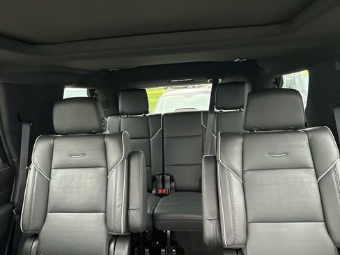 Used 2022 Cadillac Escalade Sport w/ Touring Package image 9