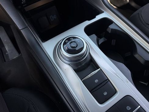 Used 2021 Ford Explorer XLT RWD image 19