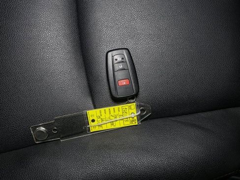 Used 2023 Toyota 4Runner TRD Off-Road Premium image 37