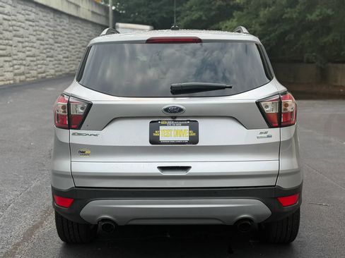 Used 2017 Ford Escape SE w/ Equipment Group 201A AWD/4WD image 7