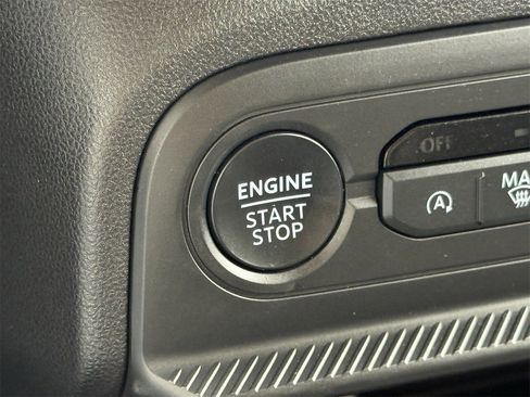 Used 2025 Ford Bronco Sport Big Bend w/ Convenience Package image 19