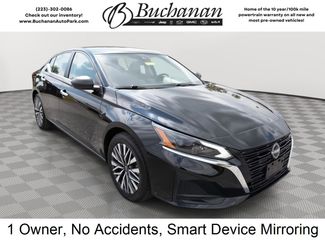 Used 2024 Nissan Altima 2.5 SV image 1