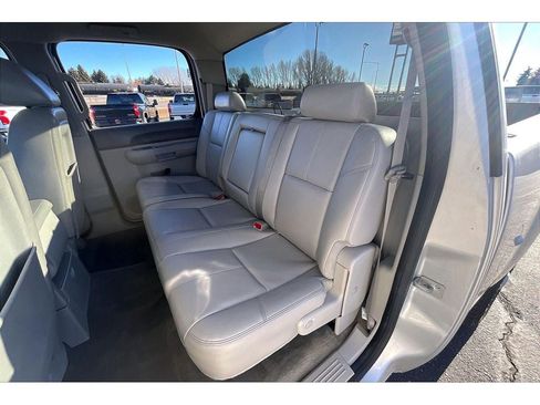 Used 2012 GMC Sierra 2500 SLE w/ SLE Preferred Package AWD/4WD image 26