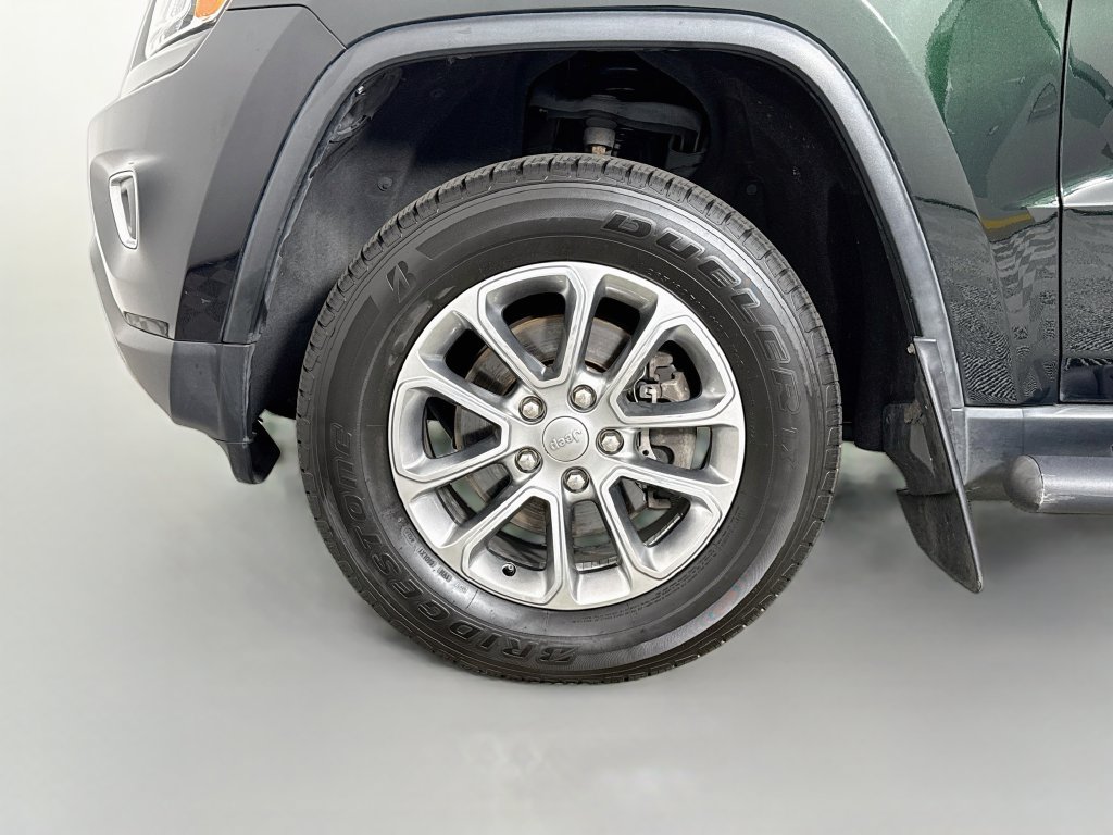 Used 2014 Jeep Grand Cherokee Limited RWD image 32