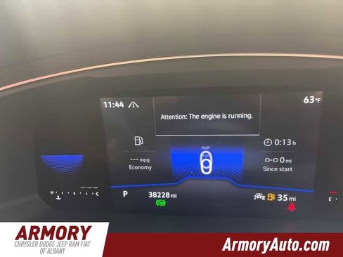 Used 2022 Volkswagen Tiguan SE image 14