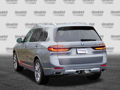 Used 2025 BMW X7 xDrive40i image 6