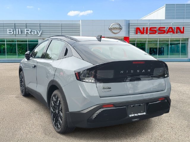 New 2026 Nissan Leaf Platinum+ w/ Cargo Package (Platinum+) FWD image 3