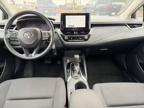 Used 2023 Toyota Corolla LE image 10