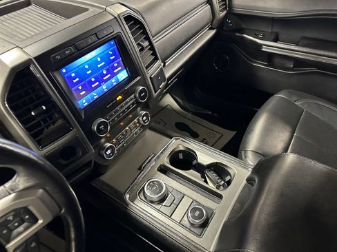 Used 2021 Ford Expedition Max XLT AWD/4WD image 34