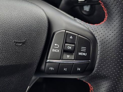 Used 2025 Ford Escape ST-Line AWD/4WD image 17
