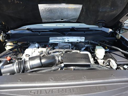 Used 2017 Chevrolet Silverado 2500 LTZ w/ Duramax Plus Package AWD/4WD image 19