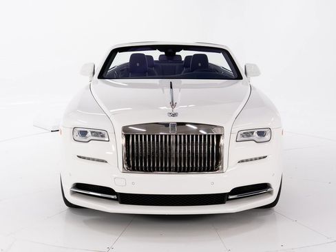 Certified 2018 Rolls-Royce Dawn image 8