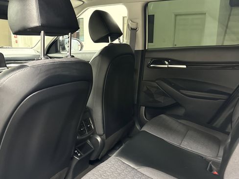 Used 2024 Kia Seltos X-Line image 13