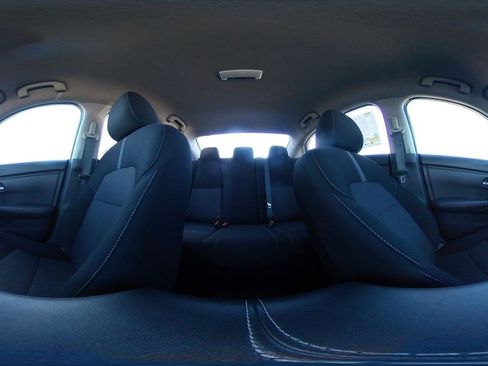 Used 2025 Nissan Sentra SV image 40