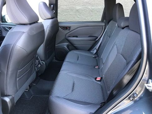 Certified 2025 Subaru Forester Premium w/ Protection Package AWD/4WD image 7