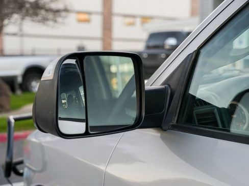 Used 2018 RAM 3500 Tradesman w/ Chrome Appearance Group image 11