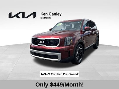 Certified 2024 Kia Telluride EX w/ EX Captain's Chair Package