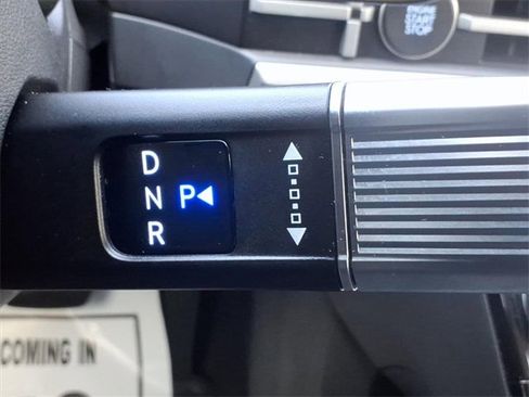 Used 2025 Hyundai Santa Fe SEL image 30