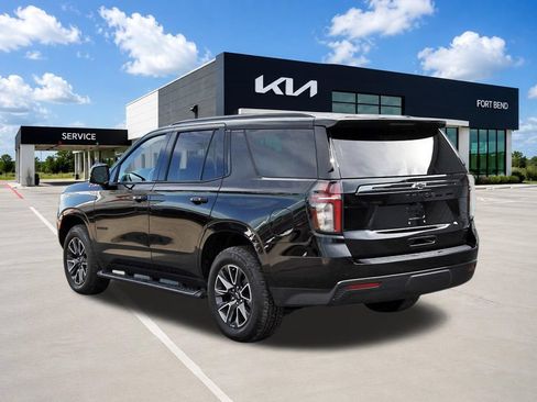 Used 2021 Chevrolet Tahoe Z71 w/ Z71 Signature Package AWD/4WD image 7
