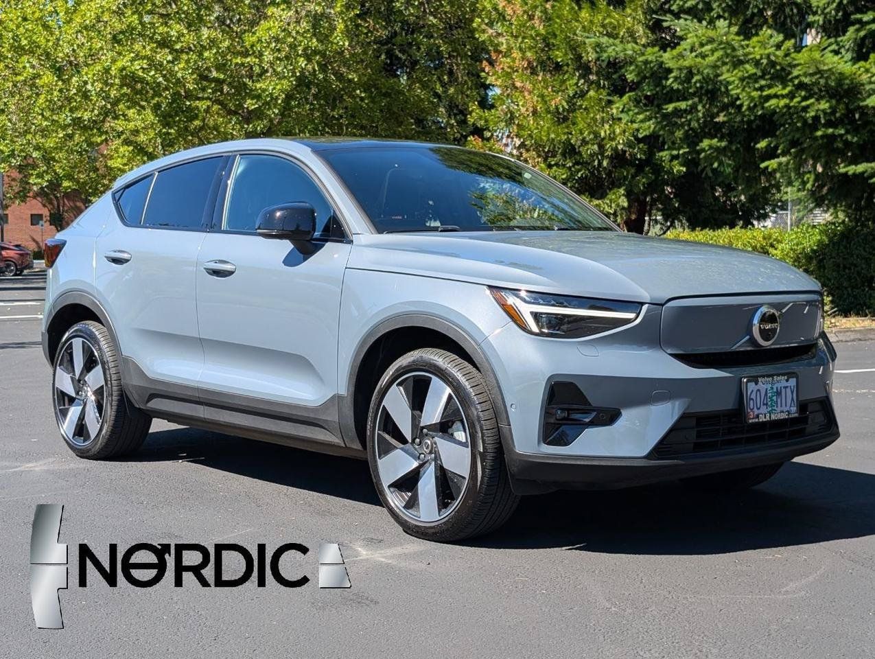 Used 2023 Volvo C40 P8 Recharge Ultimate w/ Protection Package Premier AWD/4WD image 1