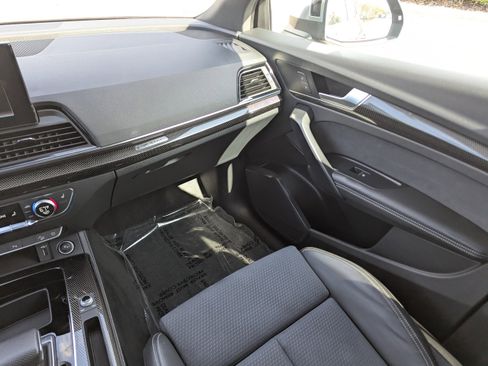 Used 2022 Audi SQ5 Premium Plus image 16