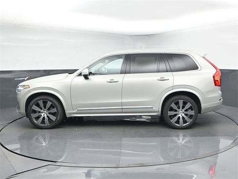 Used 2022 Volvo XC90 T6 Inscription w/ Advanced Package image 5