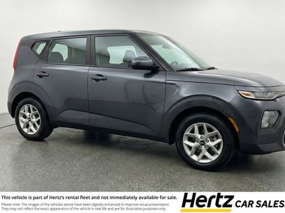 Used 2025 Kia Soul LX w/ LX Technology Package