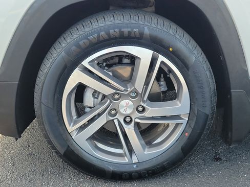 Used 2021 GMC Terrain SLT w/ Infotainment Package II image 10