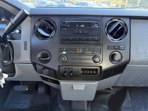 Used 2015 Ford F350 XL image 19