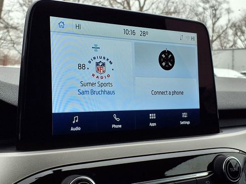 Used 2022 Ford Escape SEL image 11