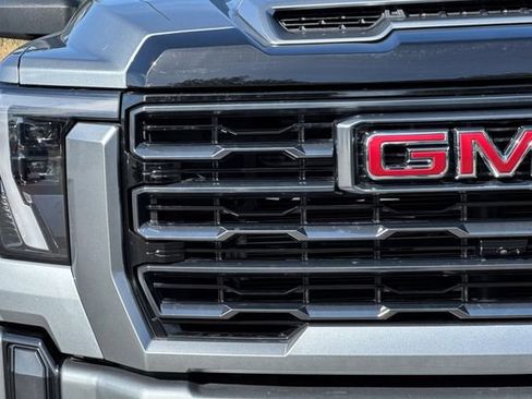 Used 2024 GMC Sierra 2500 AT4 w/ AT4 Premium Plus Package AWD/4WD image 49