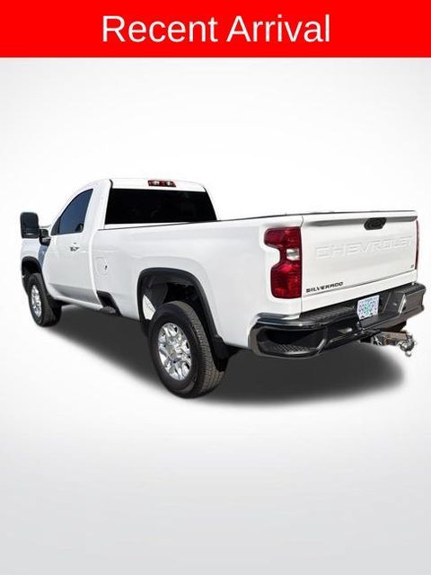 Used 2025 Chevrolet Silverado 3500 LT AWD/4WD image 9