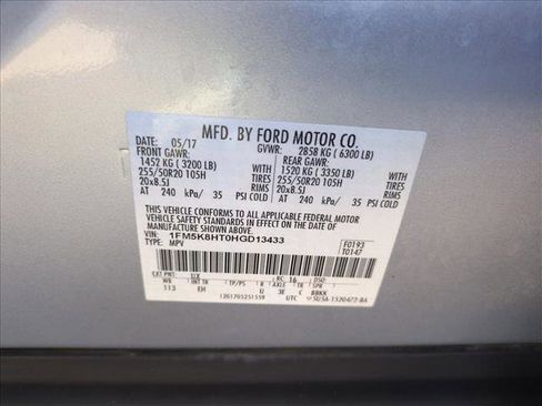 Used 2017 Ford Explorer Platinum image 26