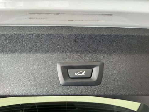 Used 2021 BMW X3 sDrive30i image 9