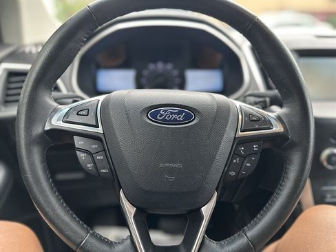 Used 2015 Ford Edge SEL w/ Equipment Group 201A AWD/4WD image 16