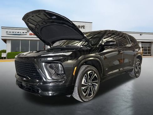 Used 2025 Buick Enclave Sport Touring w/ Power Package image 13