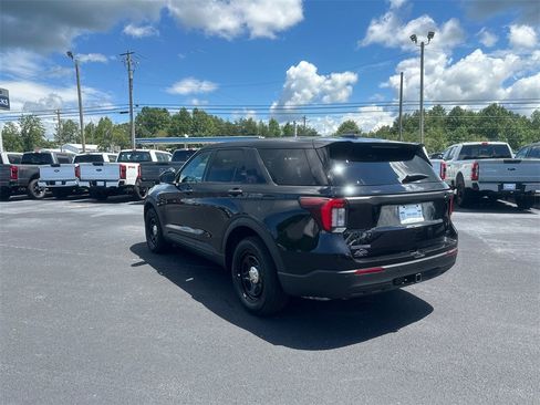 New 2025 Ford Explorer 4WD Police Interceptor image 7