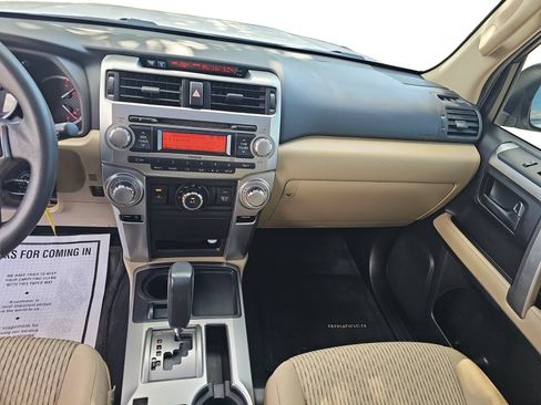 Used 2013 Toyota 4Runner SR5 w/ Convenience Pkg RWD image 21