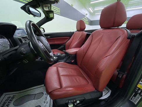 Used 2021 BMW 230i xDrive Convertible w/ Premium Package image 17