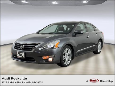 Used 2015 Nissan Altima 3.5 SL FWD image 1