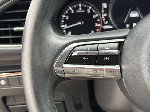 Used 2019 MAZDA MAZDA3 Hatchback FWD image 40