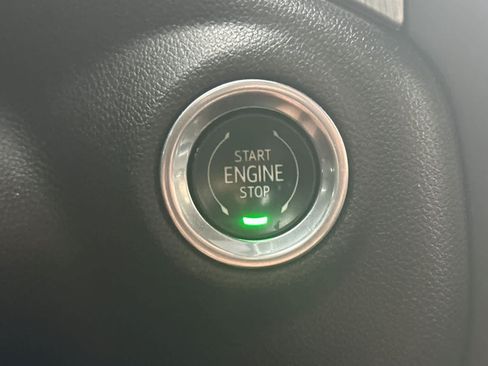 Used 2020 GMC Sierra 2500 Denali w/ Denali Ultimate Package AWD/4WD image 22