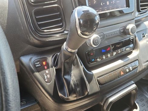 Used 2023 RAM ProMaster 2500 FWD image 12