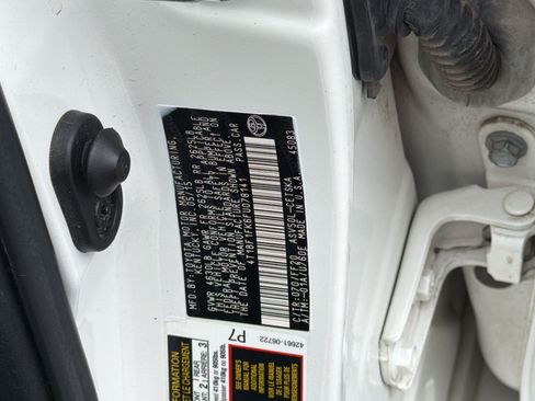 Used 2015 Toyota Camry SE FWD image 29