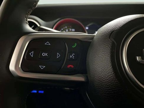 Used 2023 Jeep Wrangler Unlimited Sahara w/ Dual Top Group image 29