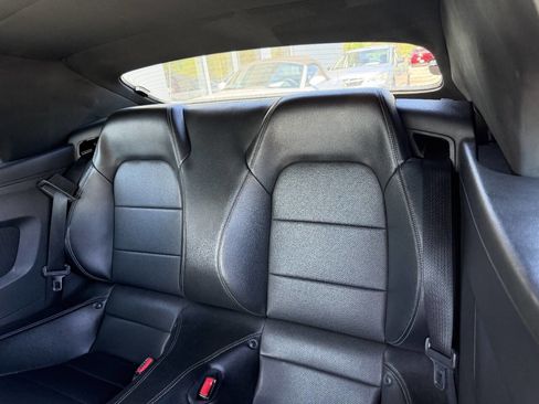 Used 2017 Ford Mustang Premium RWD image 21