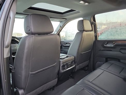Used 2024 GMC Sierra 2500 Denali w/ Denali Reserve Package image 10