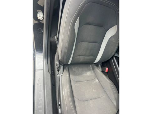 Used 2018 Chevrolet Camaro LS image 31