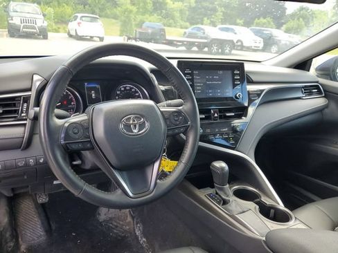 Used 2024 Toyota Camry SE FWD image 13